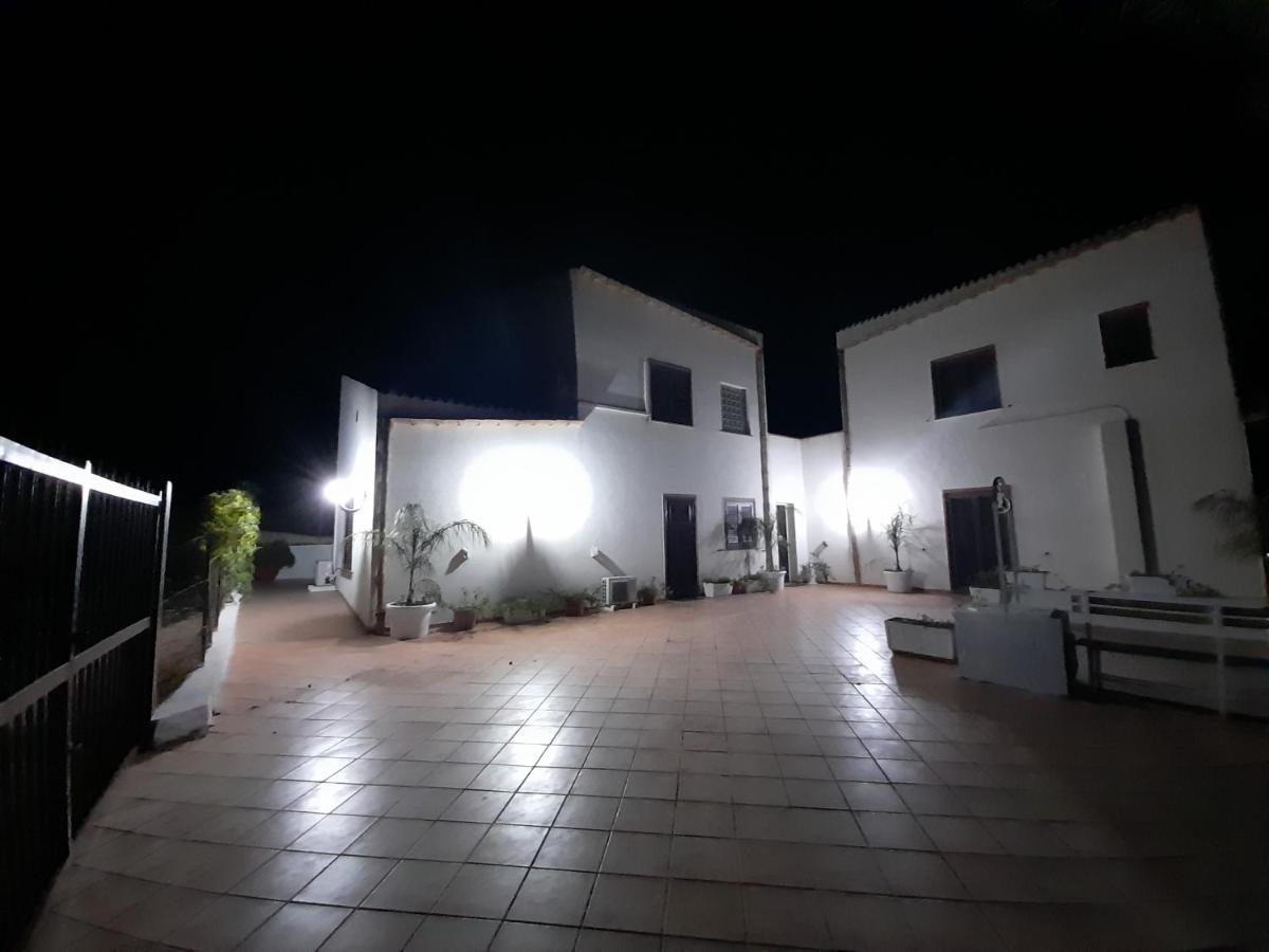 Il Baglio Di Donna Rosa Hotel Custonaci Buitenkant foto